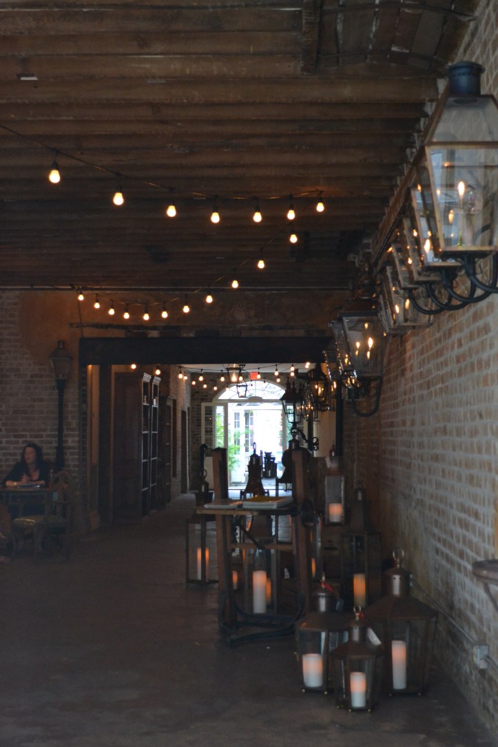 I had to snap a shot of the Bevolo Gas & Electric Lights shop as I walked by. The dark brick room looked so cool lit up with all these flames.
