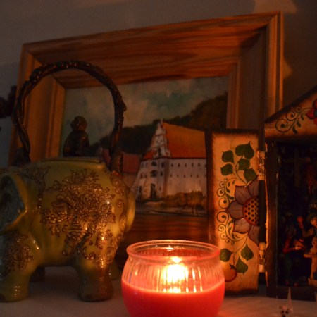 hygge danish culture candlelight candles christmas