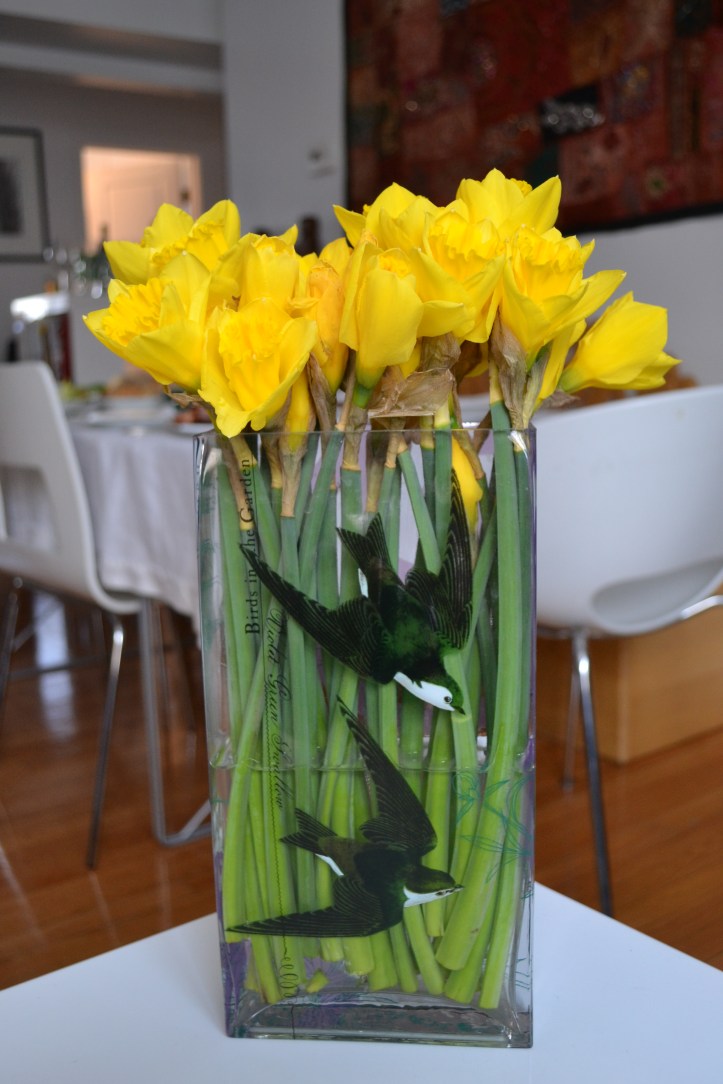 easter spring daffodils