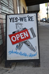 shake rattle and read book box uptown chicago