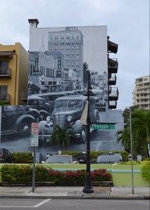 mural sarasota street art burns square historic district pineapple street
